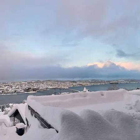 Spectacular Views And A Great Atmosphere * 트롬쇠